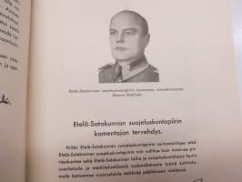 Kuvia ja kuvauksia Etelä-Satakunnan Suojeluskuntapiirin Esikunnan ja Lottien työskenteluystä sodan aikana vv. 1941-42