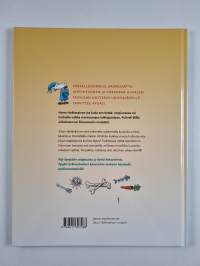 Herra Hakkarainen harhateillä