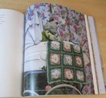 Virkkaa uusvanhaa : 30 viehkeää vintage-ohjetta