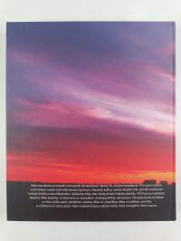 Itikka osuuskunta 100 vuotta : maakunnan oma liike - meret rajoina