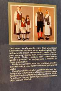 Satakuntalaisia kansallispukuja