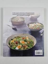 Salaatit : hyvät hiilihydraatit, proteiinipommit, superruoat, klassikot