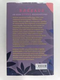 Aina ei tapahdu surullisia asioita