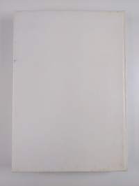 Lotta Svärd univormupukuiset naiset