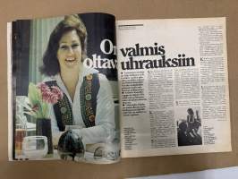 Anna 1975 nr 25-26, ilmestynyt 17.6.1975, Totuusleikissä Kirka, Silja Mellanen, Rita Hayworth, Juvan Carlos ja Sofia elivät Lapin kesäyön