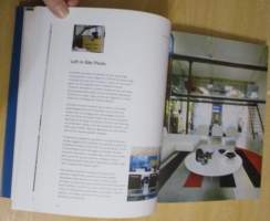 Å bo: på små områder = Boende: på liten yta = Leve: på små områder = Asuminen: pienissä tiloissa