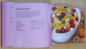 Hellapoliisi makeilee - jälkiruoat ja makeat välipalat