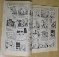 Mustanaamio N:o 13 1980