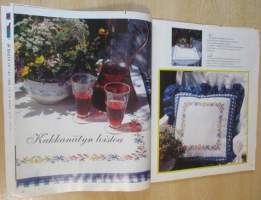 Suuri Käsityö lehti N:o 7 1995 kaava-arkki mukana