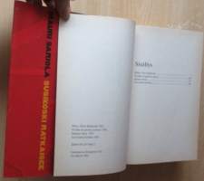 Susikoski ratkaisee: sisältää teokset: Minä Olavi Susikoski, Pyykki on pantu ja pysyy, Sininen lyhty ja Ison kalan katiska