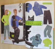 Muoti Muksu Lesten muoti- ja kaavalehti Kevät N:o 1 1998 kaava-arkit mukana