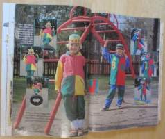 Muoti Muksu Lasten ompelu- ja kaavalehti Syksy N:o 2 1995 kaava-arkit mukana