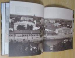 Fortunakortteli ja Qwenselin talo