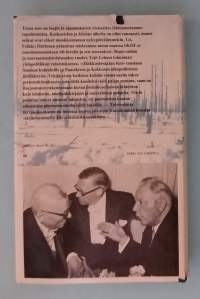 Talvisodasta turvakokoukseen - Oman aikamme Suomen historia  ( Suomen historia, politiikka, lähimenneisyys )