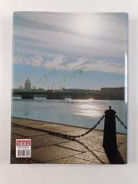 Pietari : Pietarhovi, Tsarskoje selo, Pavlovsk, Hatšina, Oranienbaum, Kronstadt