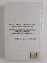 Oma elämäkerta : kokemukseni totuuden kanssa