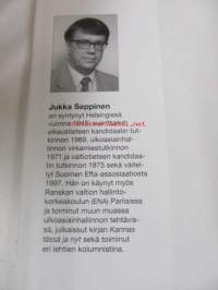 Ahti Karjalainen. Poliittinen elämäkerta