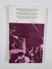 Avoimesta ovesta : tieni heränneiden pariin