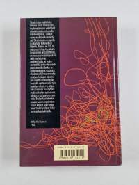 Ratko Ariadnen lankoja : juonikas seuraleikki