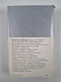 Sadan vuoden yksinäisyys