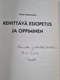 Kehittävä esiopetus ja oppiminen (signeerattu, tekijän omiste)