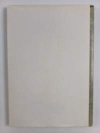 Kukkien sidontaa ja asetelmia