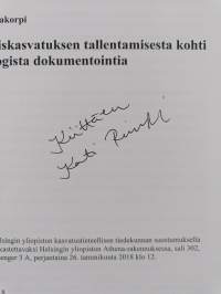 Varhaiskasvatuksen tallentamisesta kohti pedagogista dokumentointia (signeerattu, tekijän omiste)