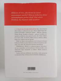 Stalin : punaisen tsaarin hovissa