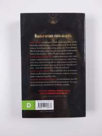 Sydämen muotoinen rasia