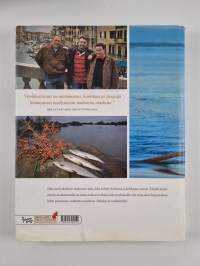 Rysän päältä : siikahyvä ruokakirja