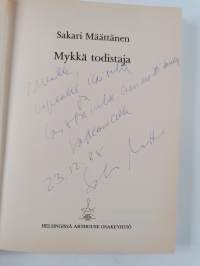 Mykkä todistaja (signeerattu, tekijän omiste, painovirhekappale)