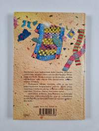 Sinitiainen, perhonen, punavarpunen