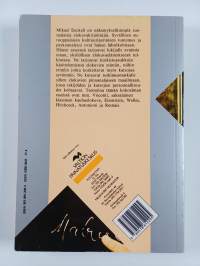 Peiliin kirjoitettu : elokuvaesseitä