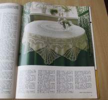 Virkaa 13 - verhoja, tähtiä, pitsejä, liinoja ym.