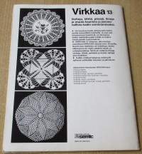 Virkaa 13 - verhoja, tähtiä, pitsejä, liinoja ym.