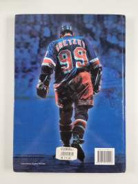 Vuosituhannen tähdet : jääkiekko