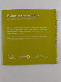 Valmentava esimies : välineitä kierrätyskeskuksen esimiehille