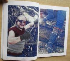 Novita 7 veljestä lehti