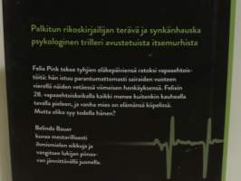 Exit - lähdön hetki