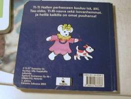 Katselukirja  Ti-Ti nallen koko perhe