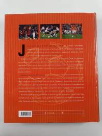 Jalkapallon pikkujättiläinen