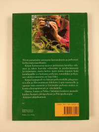 Perhosia harrastamaan