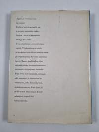 Kirkkojemme vanhat tapulit