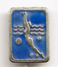 Uintimerkki  uimamerkki -   neulamerkki, rintamerkki vaaleansininen pohja