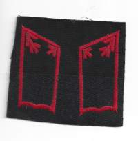 Lääkintä  upseeri - kauluslaatat   leikkaamaton pari arvomerkit