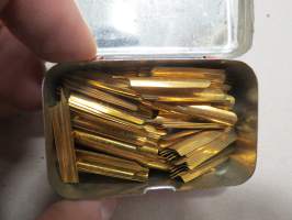 Gold Wing 456 pens -  Macniven &amp; Cameron Ltd (Waverley, Edinburgh I.) -mustekynän teriä, peltirasia