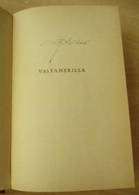 Valtamerillä - Akseli Urhosen merimieselämyksiä