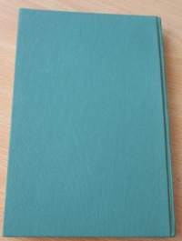 Pruustinnald jäi vaisorm suuhu ja muuta merkillistä Kanalin kahden puolen