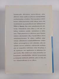 Sosiaalipoliitikon kokemuksia 50 itsenäisyysvuoden ajalta