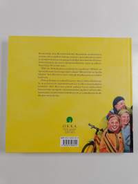 Piirrä mulle minut : kuvia ja kertomuksia koulusta